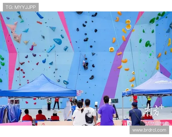 南京攀岩队与西安攀岩队个人能力对比分析及赛后总结 南京攀岩队与西安攀岩队个人能力对比分析及赛后总结