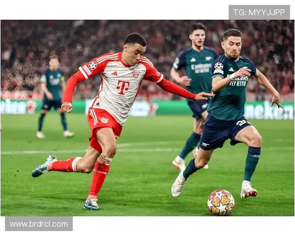 欧冠精彩对决回顾利物浦与拜仁的巅峰对抗录像分析